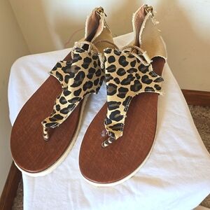 Size 5 Leopard print sandals
